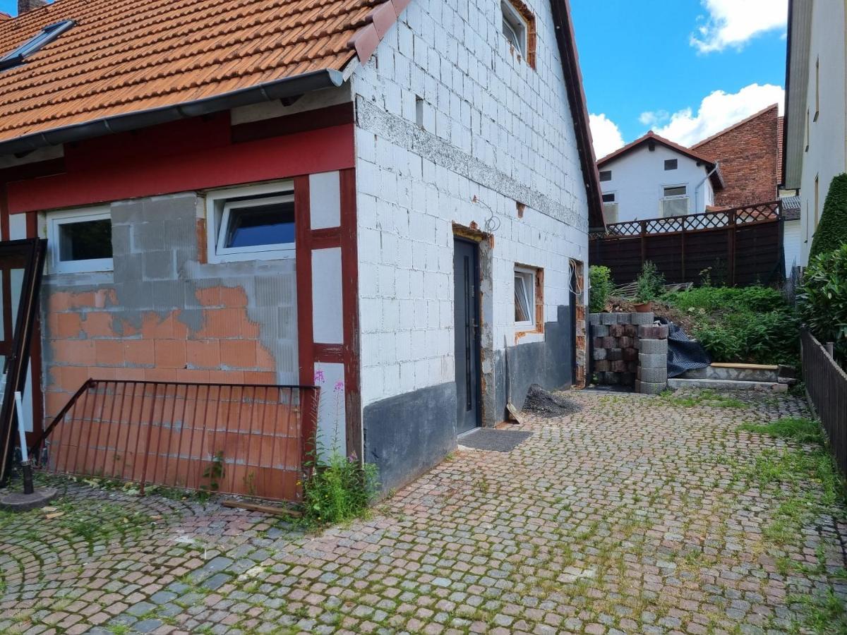 Ferienwohnung/Monteurwohnung Alte Garage Ahnatal Extérieur photo